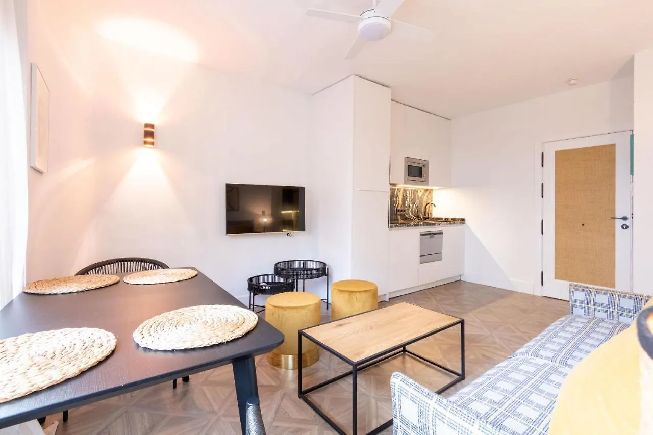 Apartment Salado Triana Suites By Valcambre Seville Spain