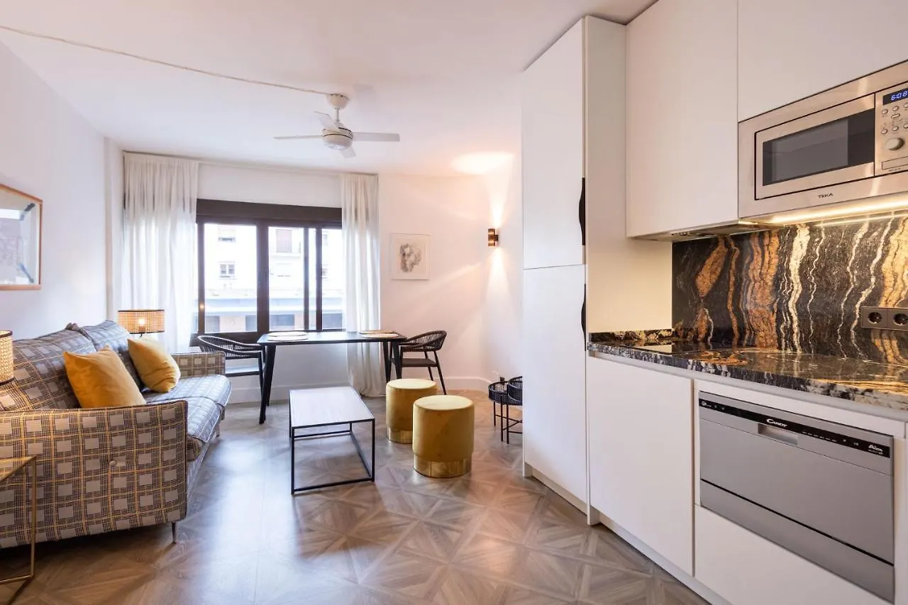 Salado Triana Suites By Valcambre Seville