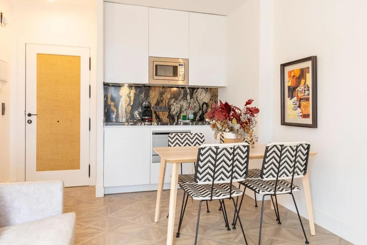 Salado Triana Suites By Valcambre Seville Apartment